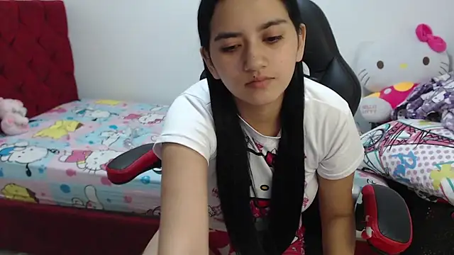 kayla k18 online show from March 2026 01:29:02 AM