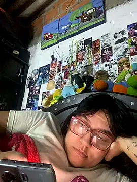 dafne19  online show from October 2025 03:40:02 AM