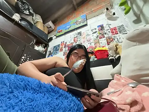 dafne19  online show from March 2026 04:19:01 AM