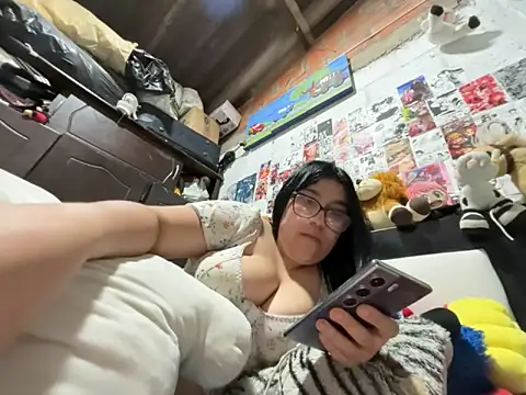 dafne19  online show from March 2026 05:09:01 AM