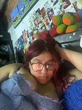 dafne19  online show from September 2025 04:40:01 AM