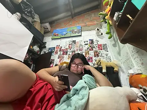 Snapshot of dafne19_ chatting on July 2026 06:47:02 AM dafne19 online show from July 2026 06:47:02 AM