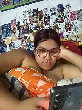 dafne19  online show from September 2025 04:52:02 AM