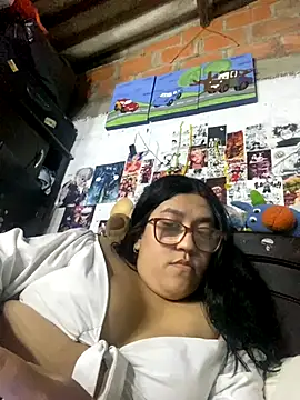 dafne19  online show from November 2025 04:38:01 AM