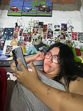 dafne19  online show from October 2025 04:11:01 AM