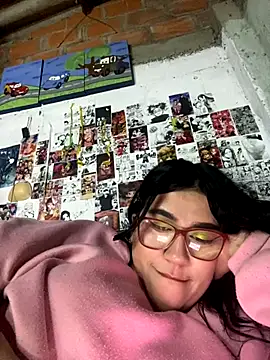 dafne19  online show from November 2025 05:17:02 AM