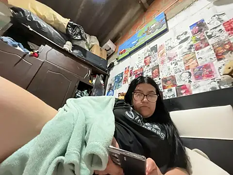 dafne19  online show from April 2026 01:23:02 AM