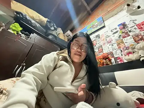 dafne19  online show from February 2026 03:51:01 AM