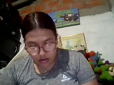 dafne19  online show from March 2025 04:07:02 AM