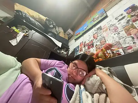 dafne19  online show from March 2026 03:21:01 AM