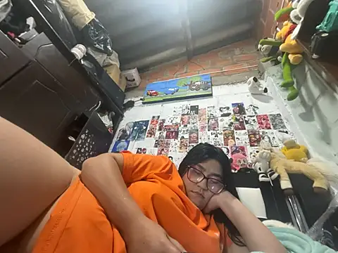 dafne19  online show from March 2026 01:28:02 AM