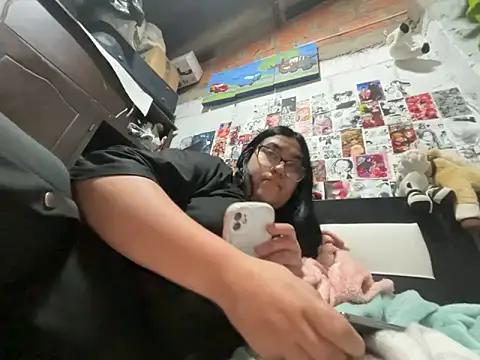 dafne19  online show from March 2026 04:17:02 AM