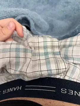 JustBoredHere11 online show from March 2026 11:06:02 PM