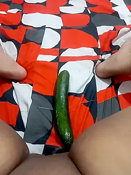 Snapshot of ambarlennoix chatting on November 2025 06:39:01 AM ambarlennoix online show from November 2025 06:39:01 AM