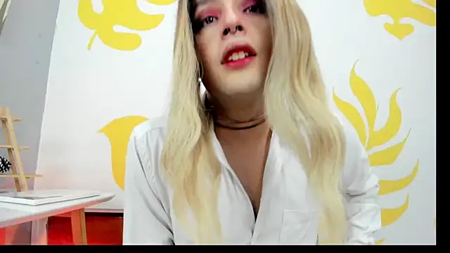 LukaCastillo online show from December 2025 03:15:02 PM