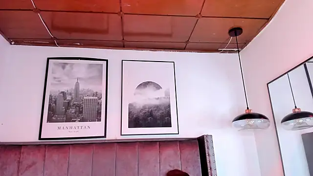 Snapshot of Alaia_Cute chatting on January 2026 04:08:01 AM Alaia Cute online show from January 2026 04:08:01 AM