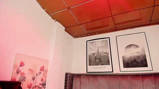 Alaia Cute online show from November 2025 02:49:01 AM