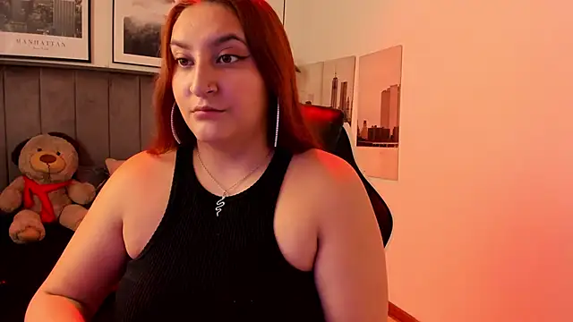Snapshot of Alaia_Cute chatting on March 2025 02:33:01 AM Alaia Cute online show from March 2025 02:33:01 AM