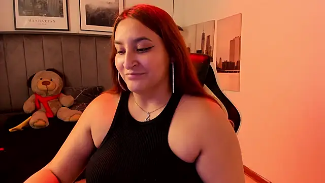 Snapshot of Alaia_Cute chatting on March 2025 05:37:01 AM Alaia Cute online show from March 2025 05:37:01 AM