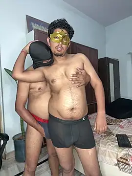 Sexy bitch 23 online show from April 2026 04:55:02 PM