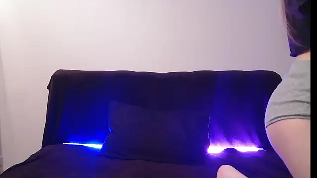 ErikaShyy online show from February 2026 12:26:01 PM