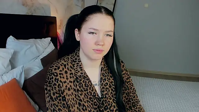 Snapshot of MaryAriel chatting on March 2025 03:12:02 AM MaryAriel online show from March 2025 03:12:02 AM