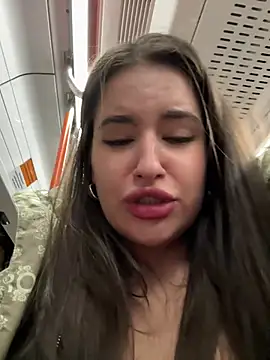 Sophie Avory online show from February 2025 07:23:01 PM