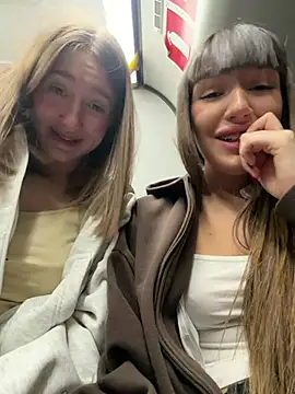 Sophie Avory online show from February 2026 05:21:02 PM