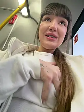 Sophie Avory online show from April 2026 04:47:02 PM