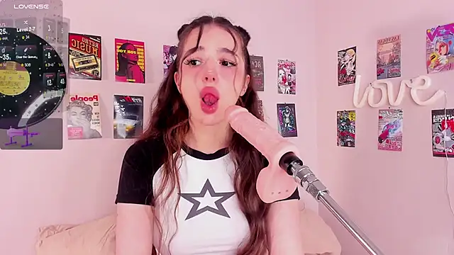 LosAlicee online show from January 2025 06:16:01 AM