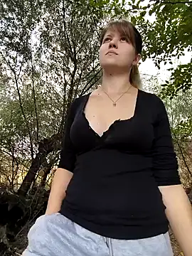 astiSWEET online show from September 2025 08:18:02 AM