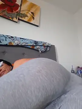 katysquirtdirty online show from April 2026 10:11:01 PM