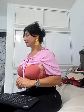 katysquirtdirty online show from May 2026 11:37:01 PM