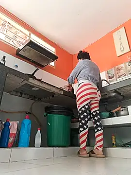 katysquirtdirty online show from February 2026 12:33:01 PM