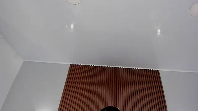 Emma23   online show from January 2026 09:36:01 AM