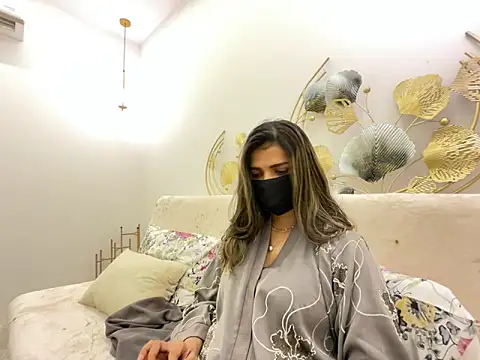 MaYaa  11 online show from April 2026 06:53:01 AM