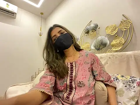 MaYaa  11 online show from March 2026 07:13:01 AM