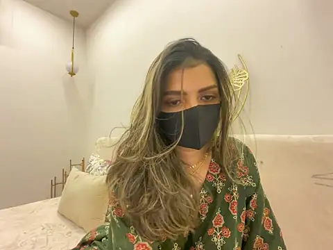 MaYaa  11 online show from April 2026 07:10:01 AM