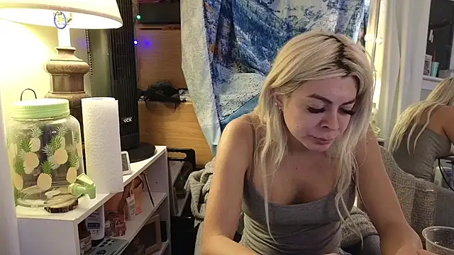 cunty tranny lydia online show from January 2025 05:26:02 AM