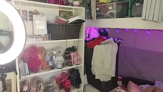 cunty tranny lydia online show from May 2026 08:12:02 PM