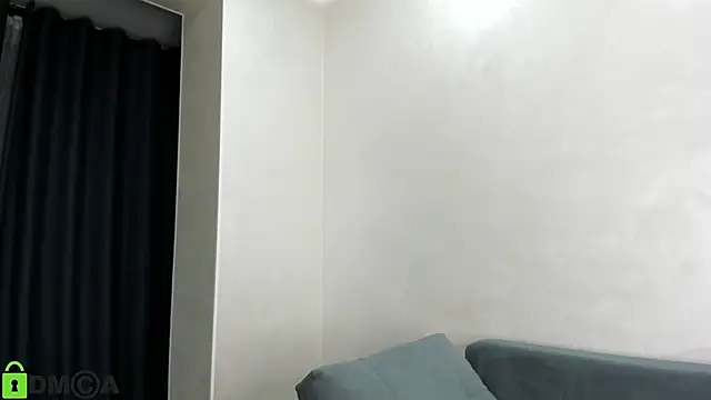 Lola Peach online show from February 2025 02:43:02 PM