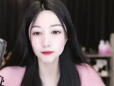 Nuyoah-77 online show from March 2025 04:09:01 PM