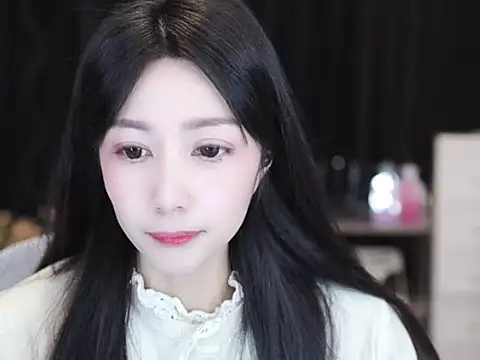 Nuyoah-77 online show from December 2025 07:55:01 AM