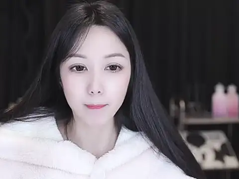 Nuyoah-77 online show from February 2026 03:10:02 PM