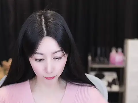 Nuyoah-77 online show from November 2025 03:07:02 PM