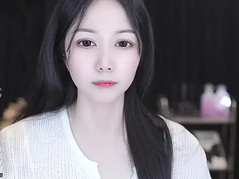 Nuyoah-77 online show from February 2026 02:08:02 PM