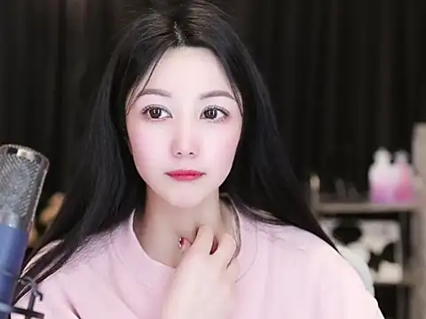 Nuyoah-77 online show from March 2025 07:14:02 PM