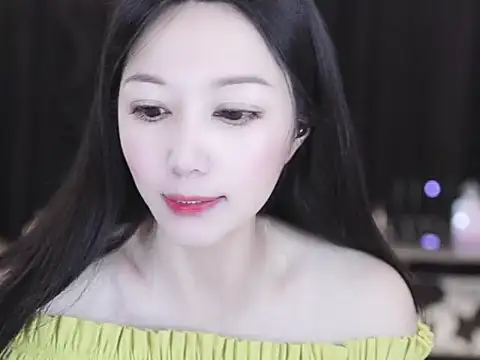 Nuyoah-77 online show from April 2026 05:58:02 AM