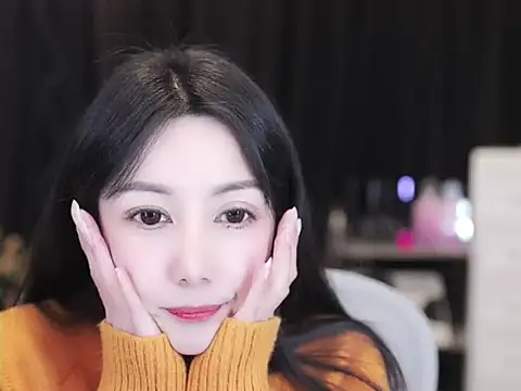 Nuyoah-77 online show from December 2025 01:13:02 PM