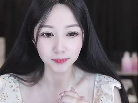 Nuyoah-77 online show from April 2026 05:33:01 AM